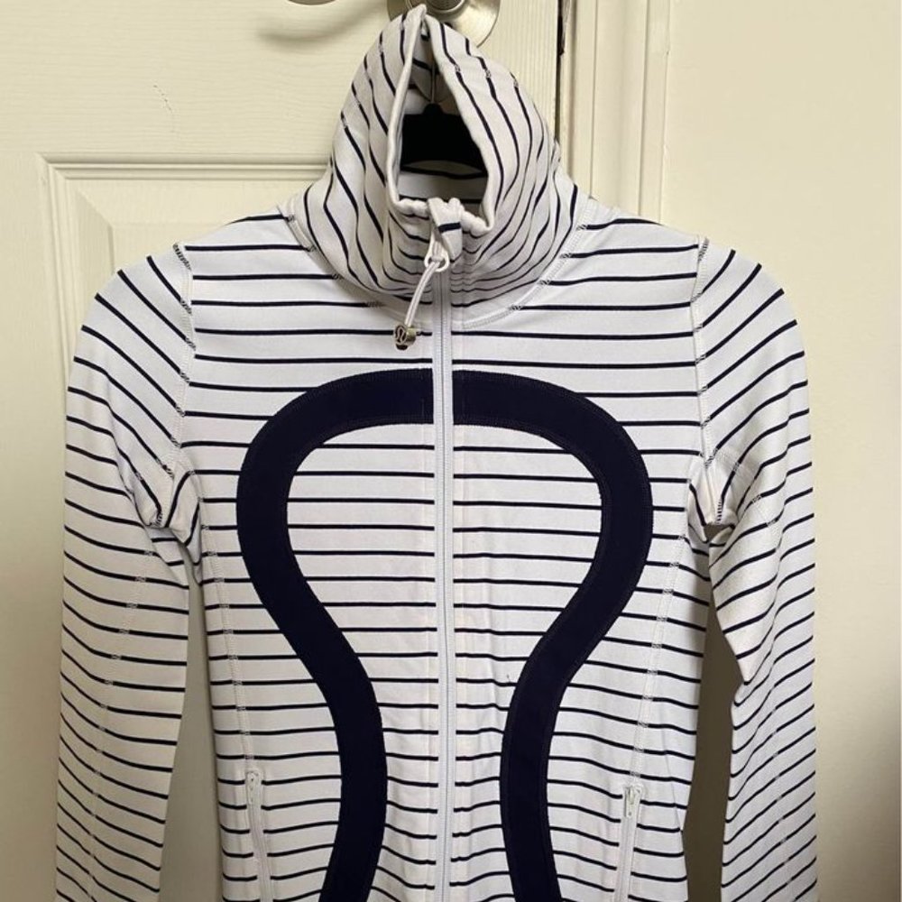 Lululemon In Stride Jacket Size 2 - Picture 3 of 7
